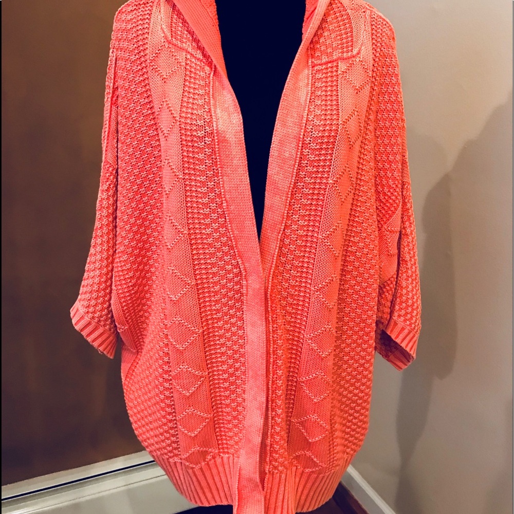 Free People - Woman’s Sweater-  LG